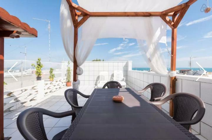 Ferienwohnung Terrazza Sul Mare Bari Exterior foto